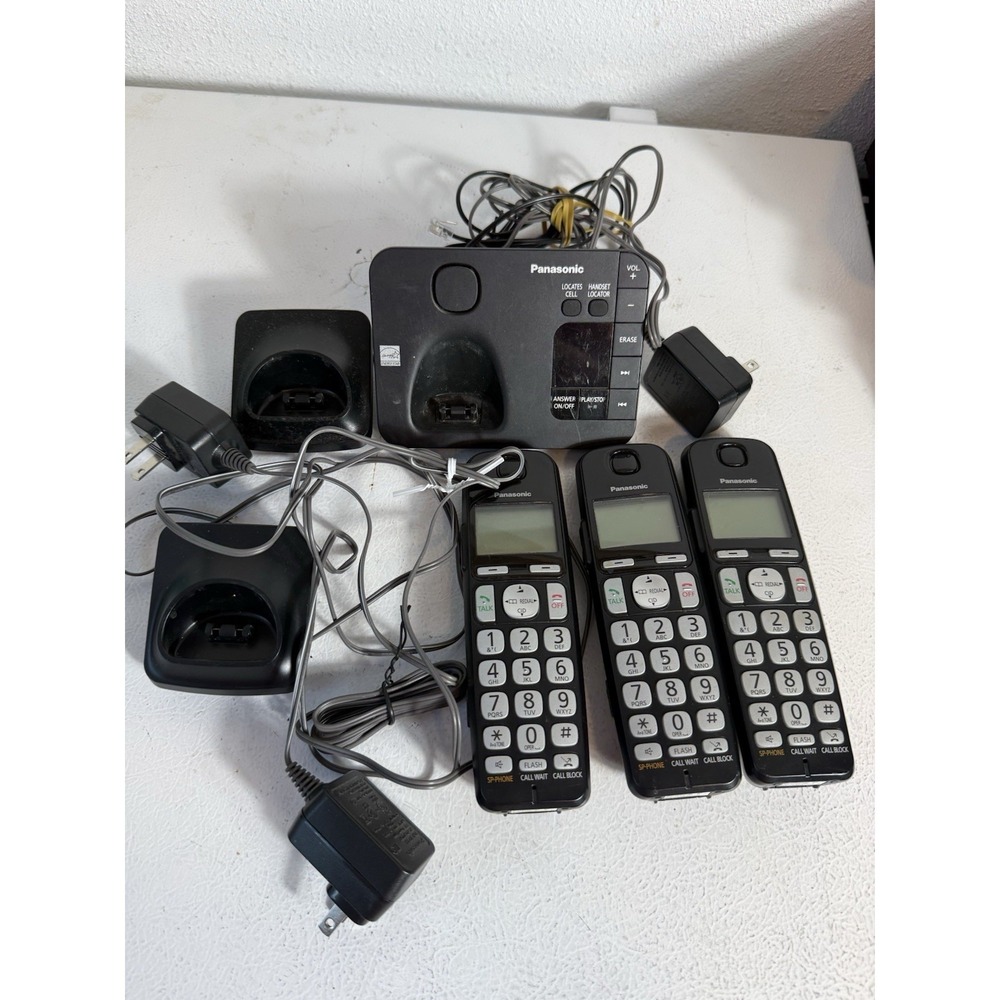 Panasonic KX-TGE430 Cordless Phone Digital Answering Machine Set Of 3 READ DESCR